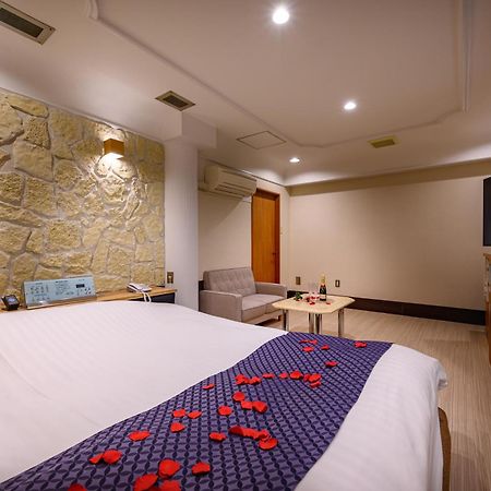 Hotel Mobilia (Adults Only) Цуруґашіма Екстер'єр фото
