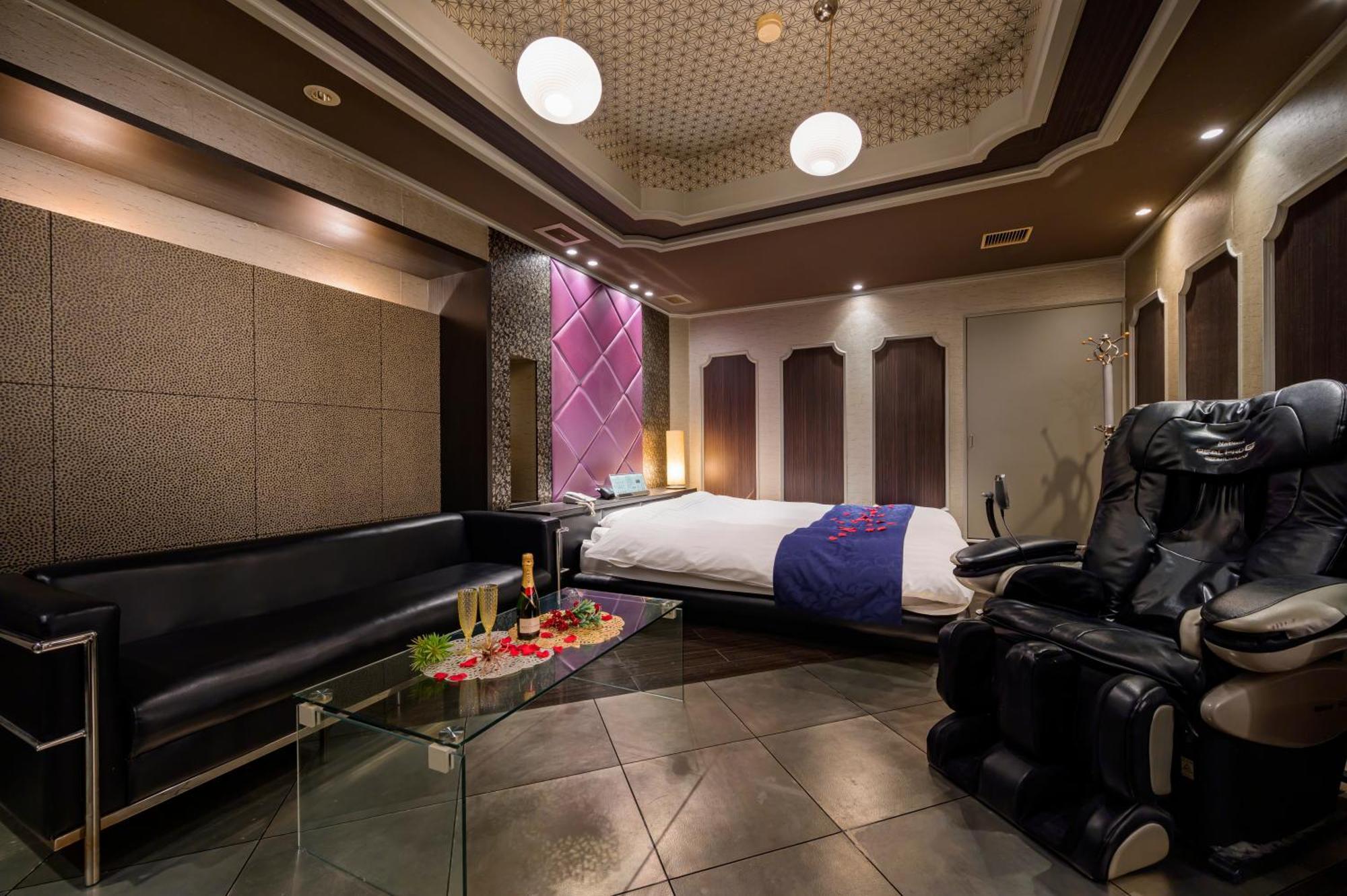 Hotel Mobilia (Adults Only) Цуруґашіма Екстер'єр фото