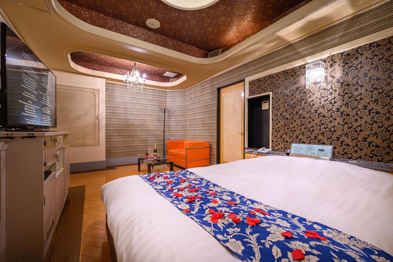 Hotel Mobilia (Adults Only) Цуруґашіма Екстер'єр фото